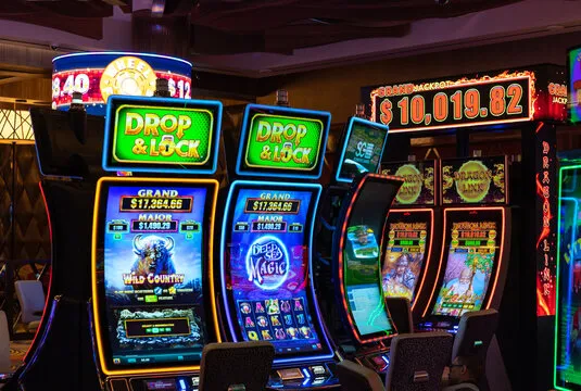 富联娱乐 - 亚洲领先的在线娱乐平台，提供安全、可靠、多样化的顶级游戏体验。